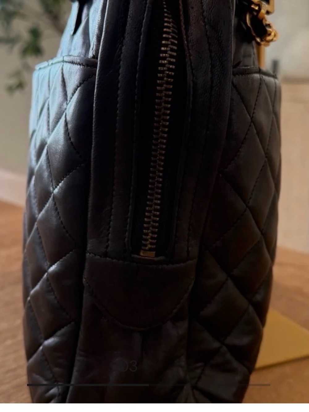 CHANEL Black Large Quilted Leather Tote with Gold CC Hardware - AUTHENTIC ⭐️ - Picture 5 of 10